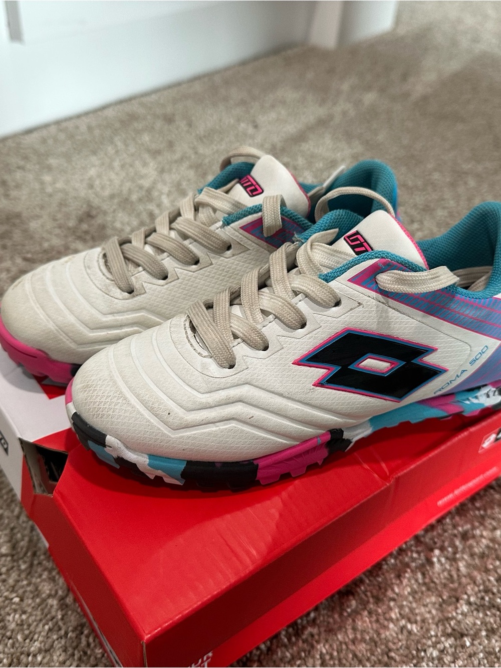 OTTO Kids White Pink Blue Indoor Soccer Shoes